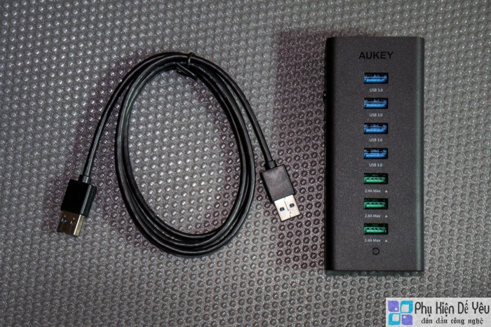 Hub 7 cổng Aukey CB-H19 - 4 USB 3.0, 3 Cổng Sạc AiPower